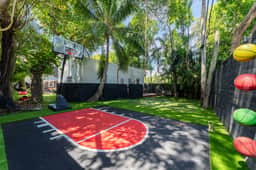 Villa Escape-Beach-BKT Court-Miami Heated Pool